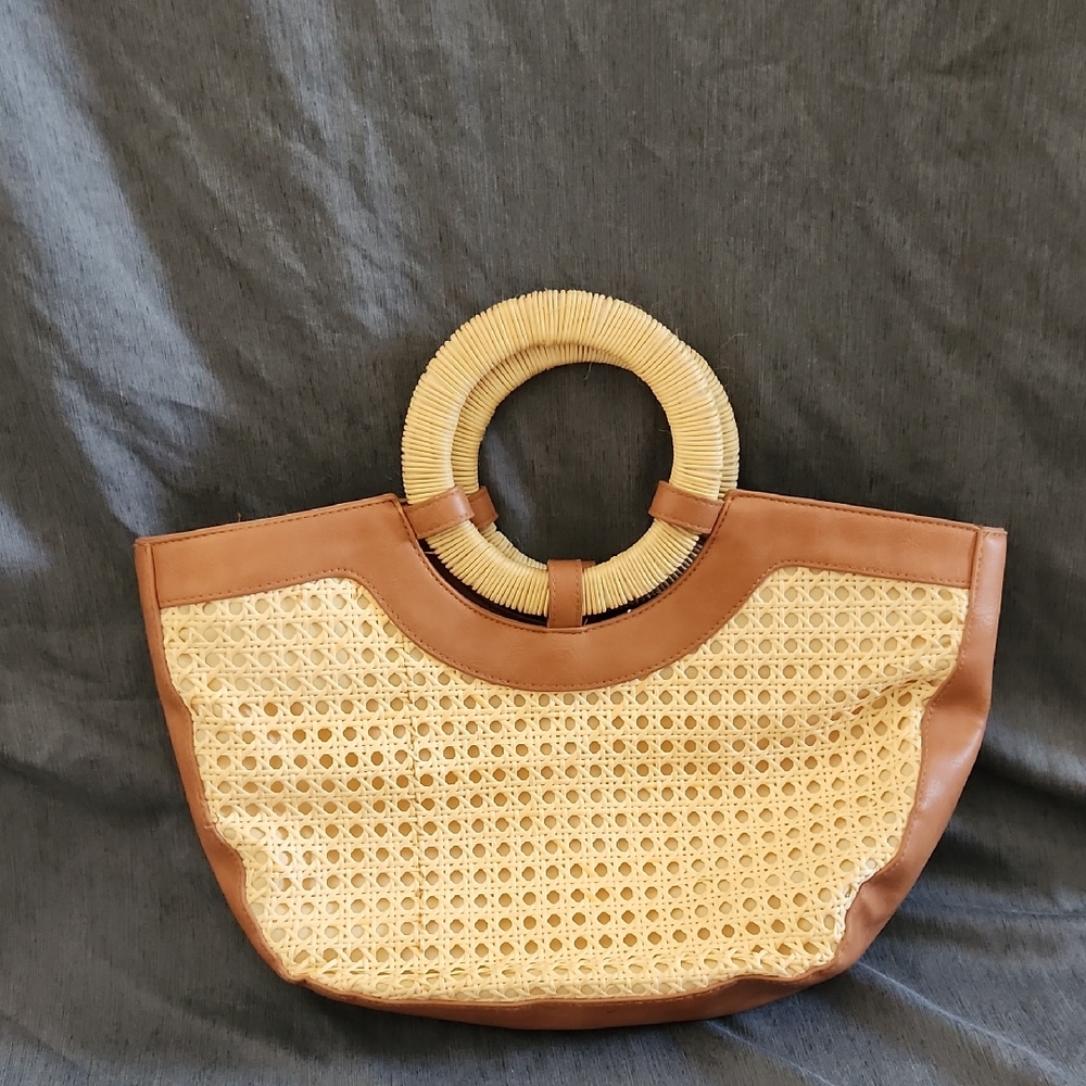 Universal Thread Tan and Brown Woven Handbag